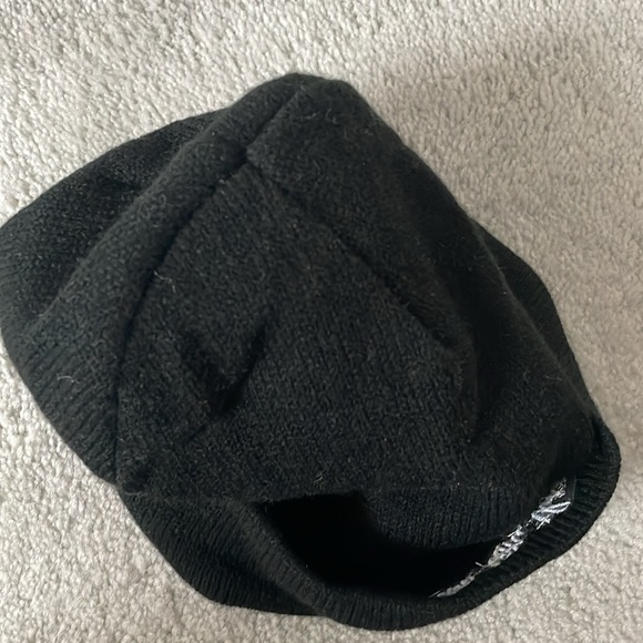 A Million Little Things beanie crew gift O/S - Picture 4 of 5